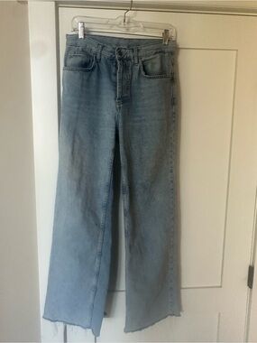 High-Rise Light Blue Wide-Leg Women's Jeans